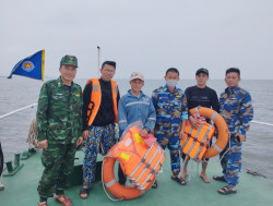 Đoàn kiểm tra liên ngành kiểm tra xử phạt 04 phương tiện vi phạm IUU trên vùng biển ven bờ tỉnh Nghệ An